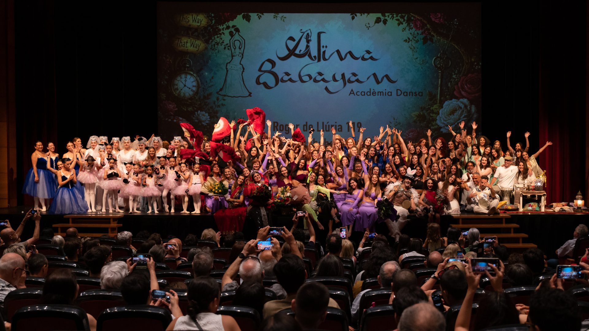 Final curtain call of A Ballerina in Wonderland at L'Auditori de Cornellà